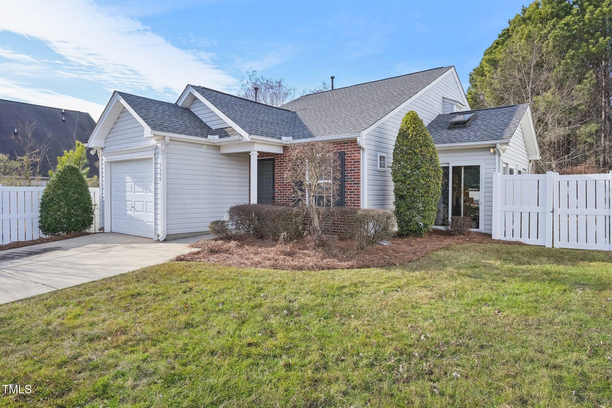5548 Roan Mountain Place
