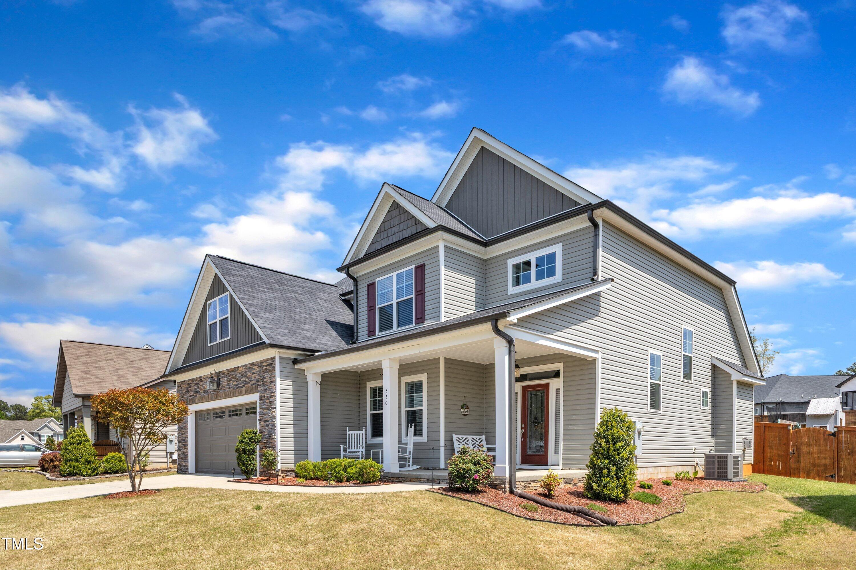 350 Stephens Way