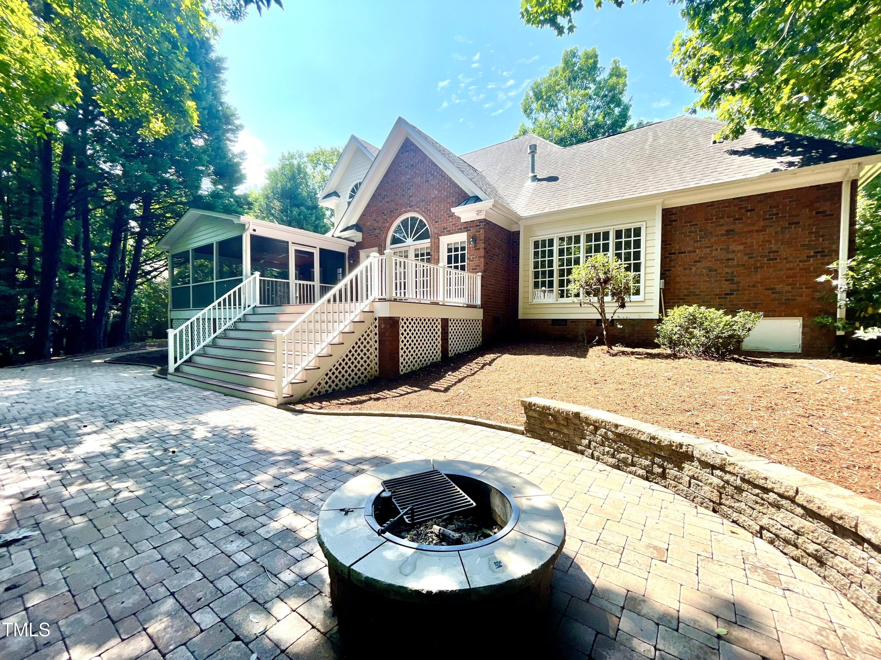 21 Covington Lane