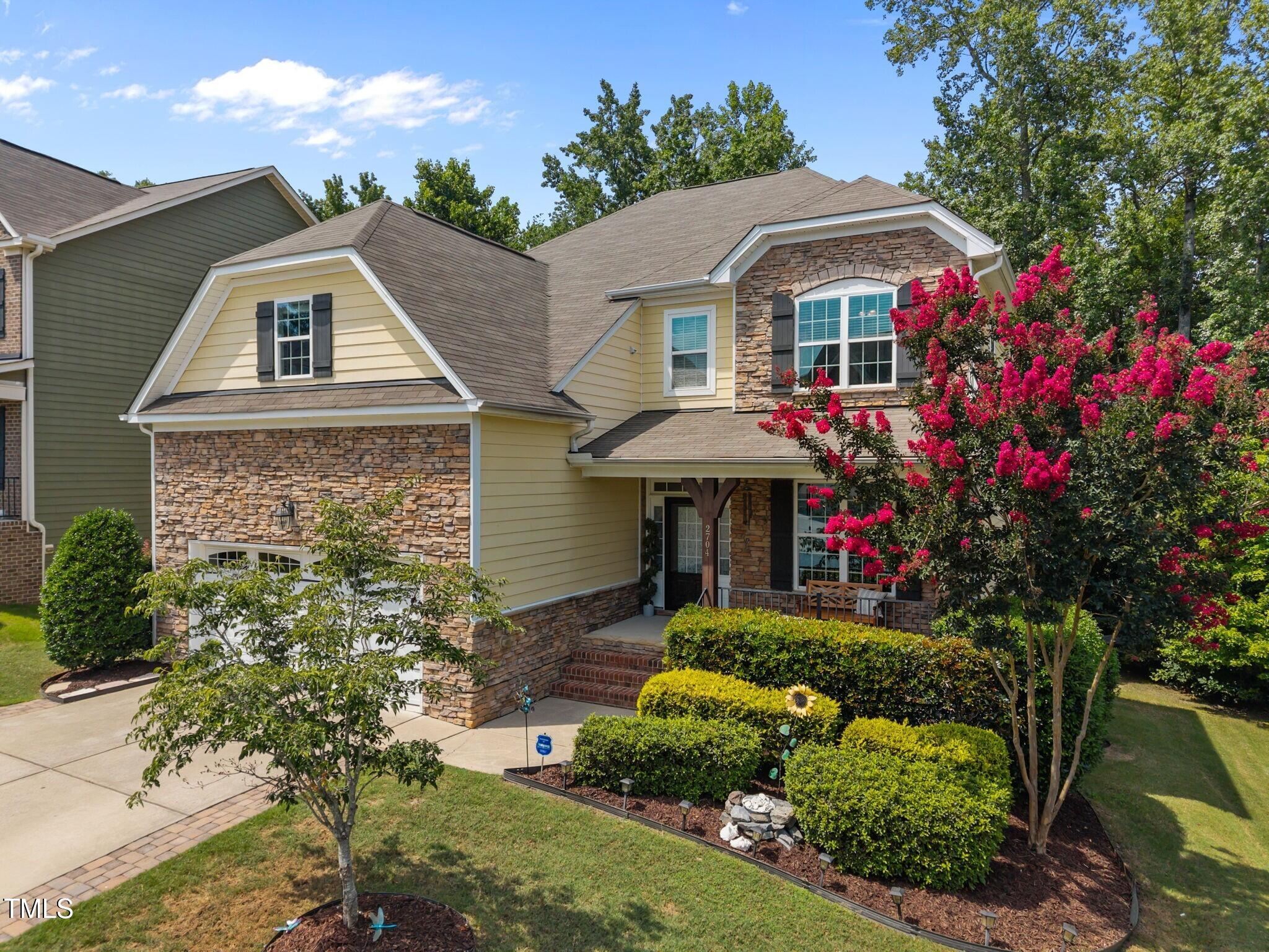 2704 Bushy Lake Cove