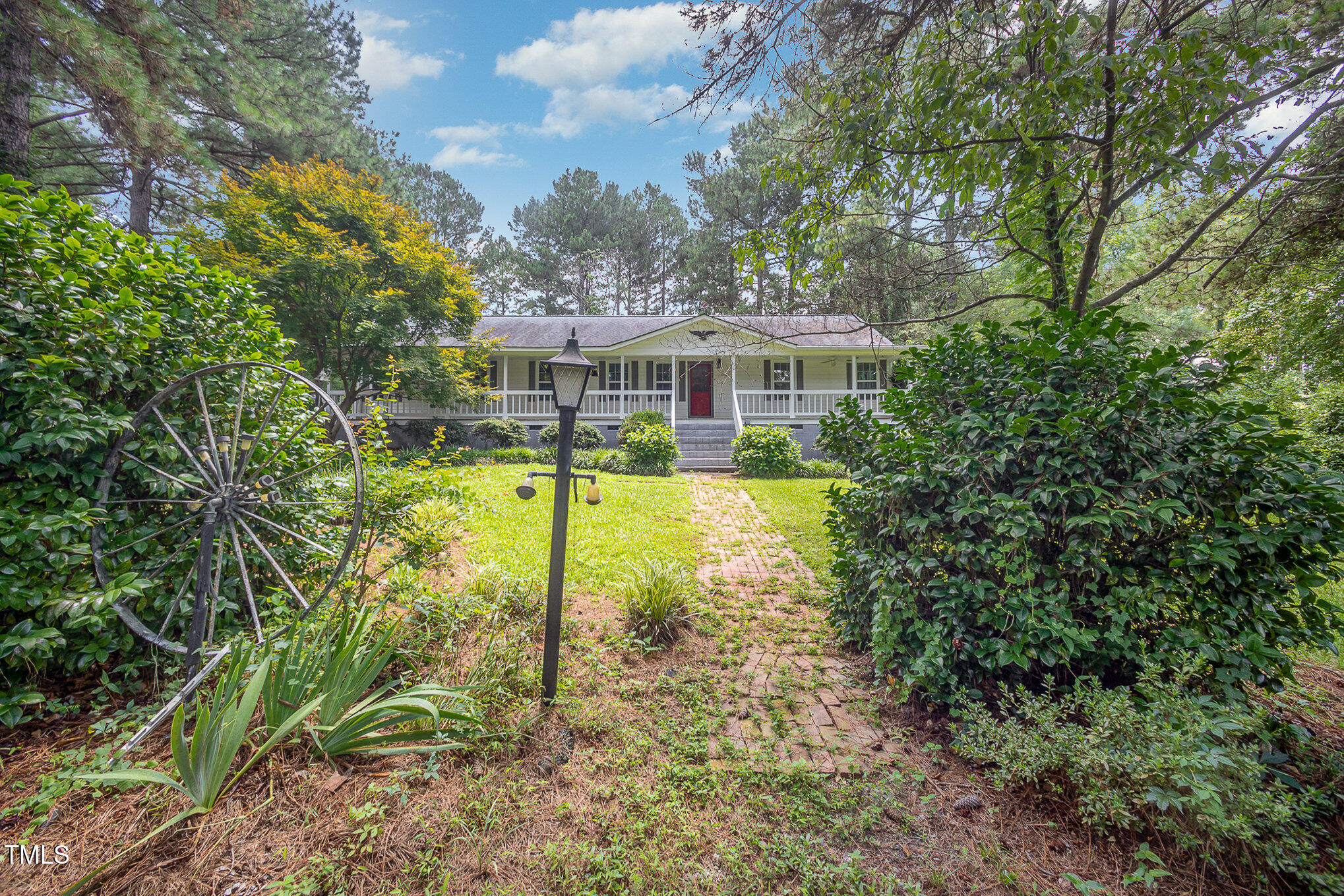 9913 Regal Drive