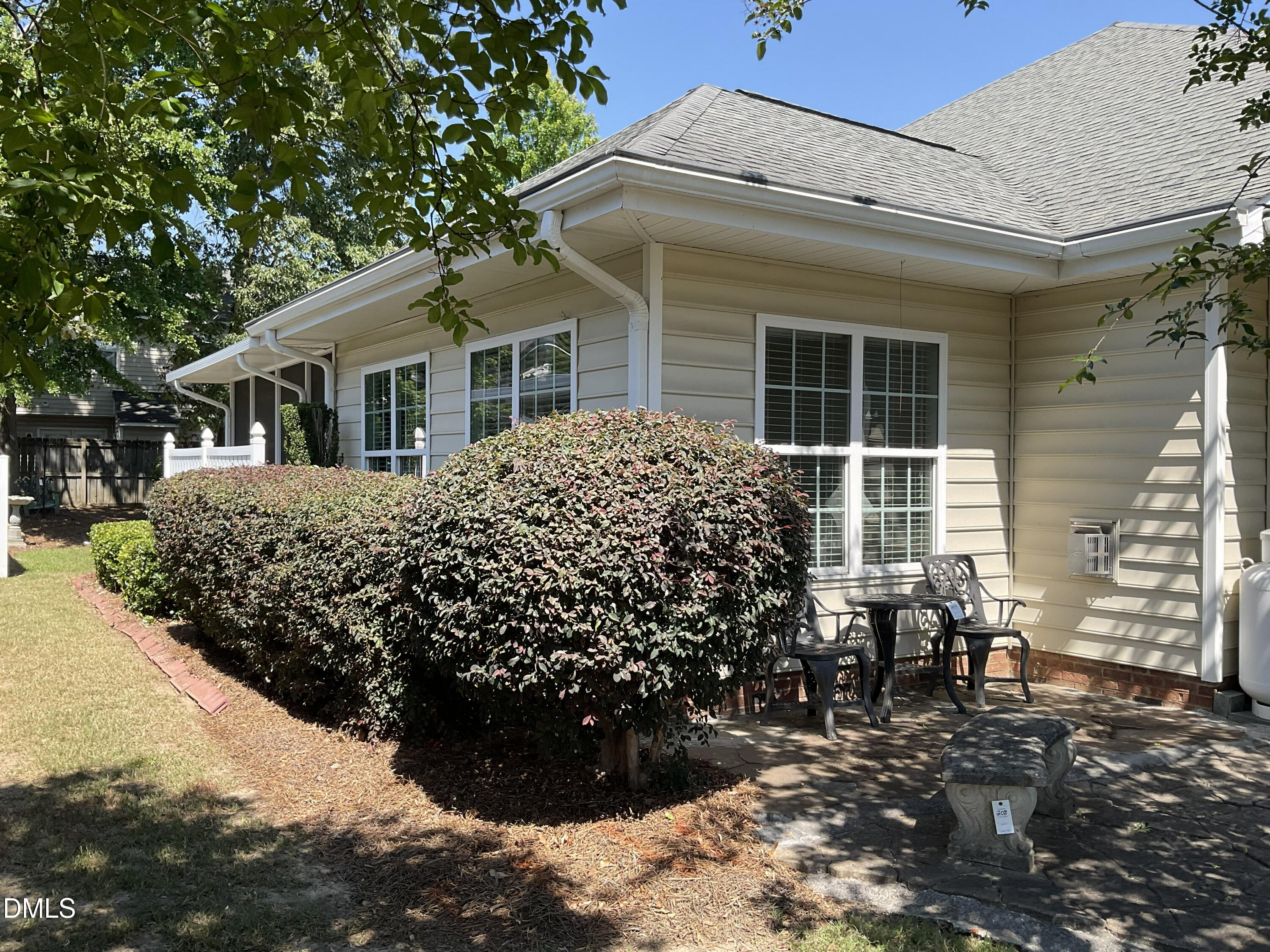 18 Stonegate Drive 2a