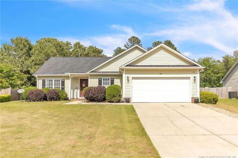 283 Falling Leaf Drive Raeford NC 