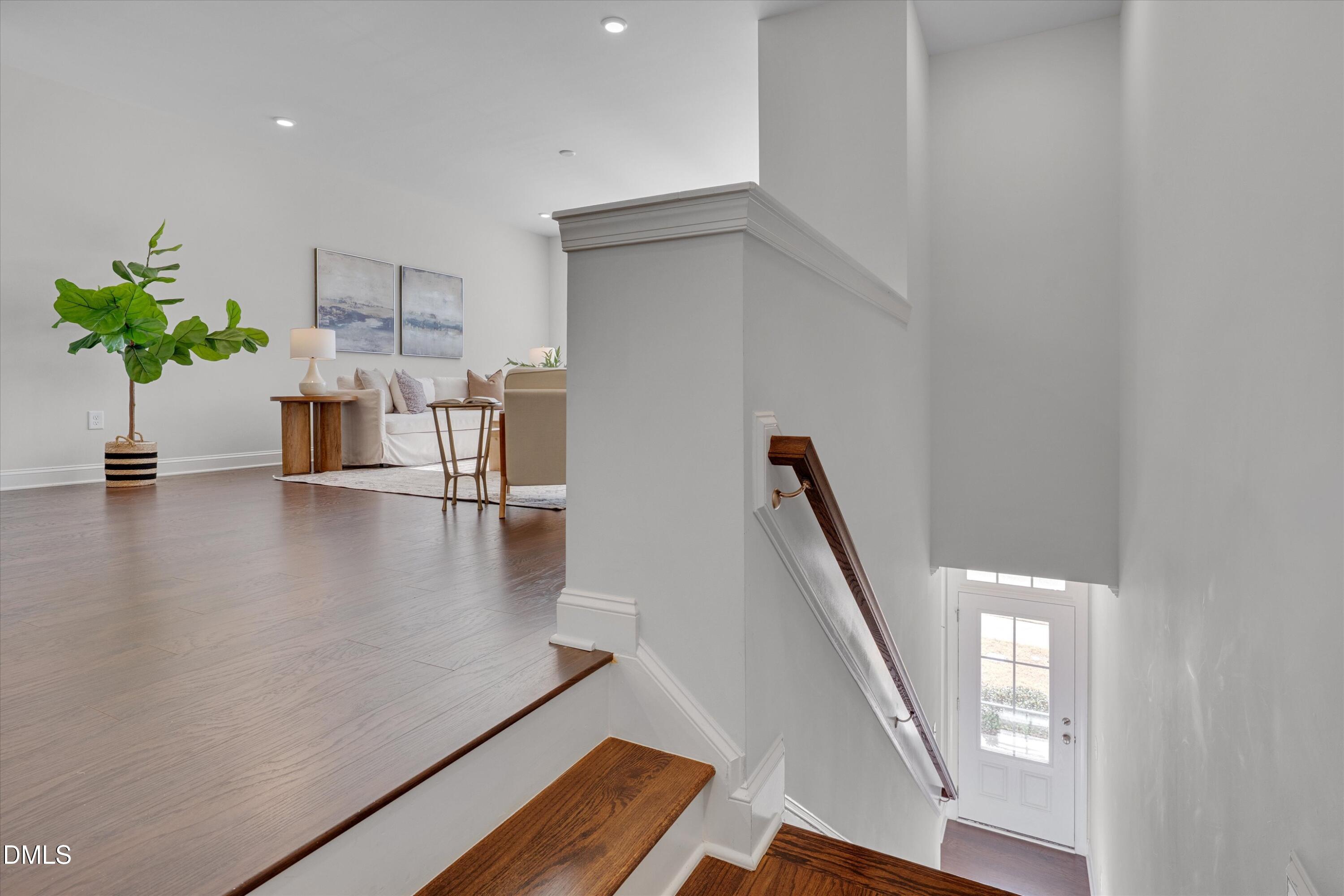 2819 Dallas Valley Lane