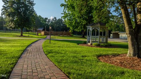 Single Family Residence in Burlington NC 4437 Brick Church Road 48.jpg