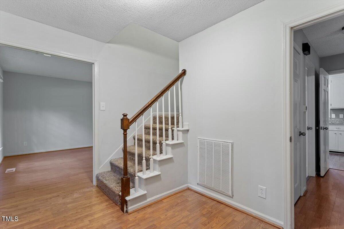 2609 Heather Glen Road