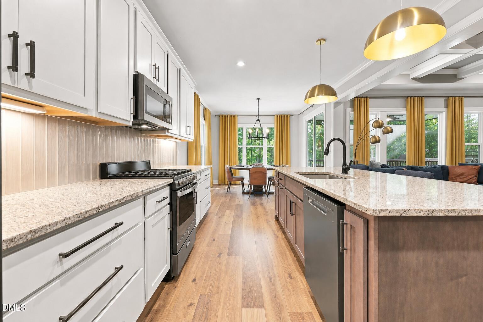 35 Deacon Ridge Lane