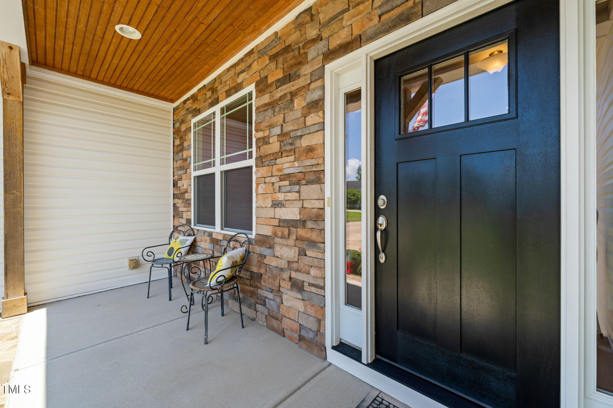 1034 Snapdragon Drive