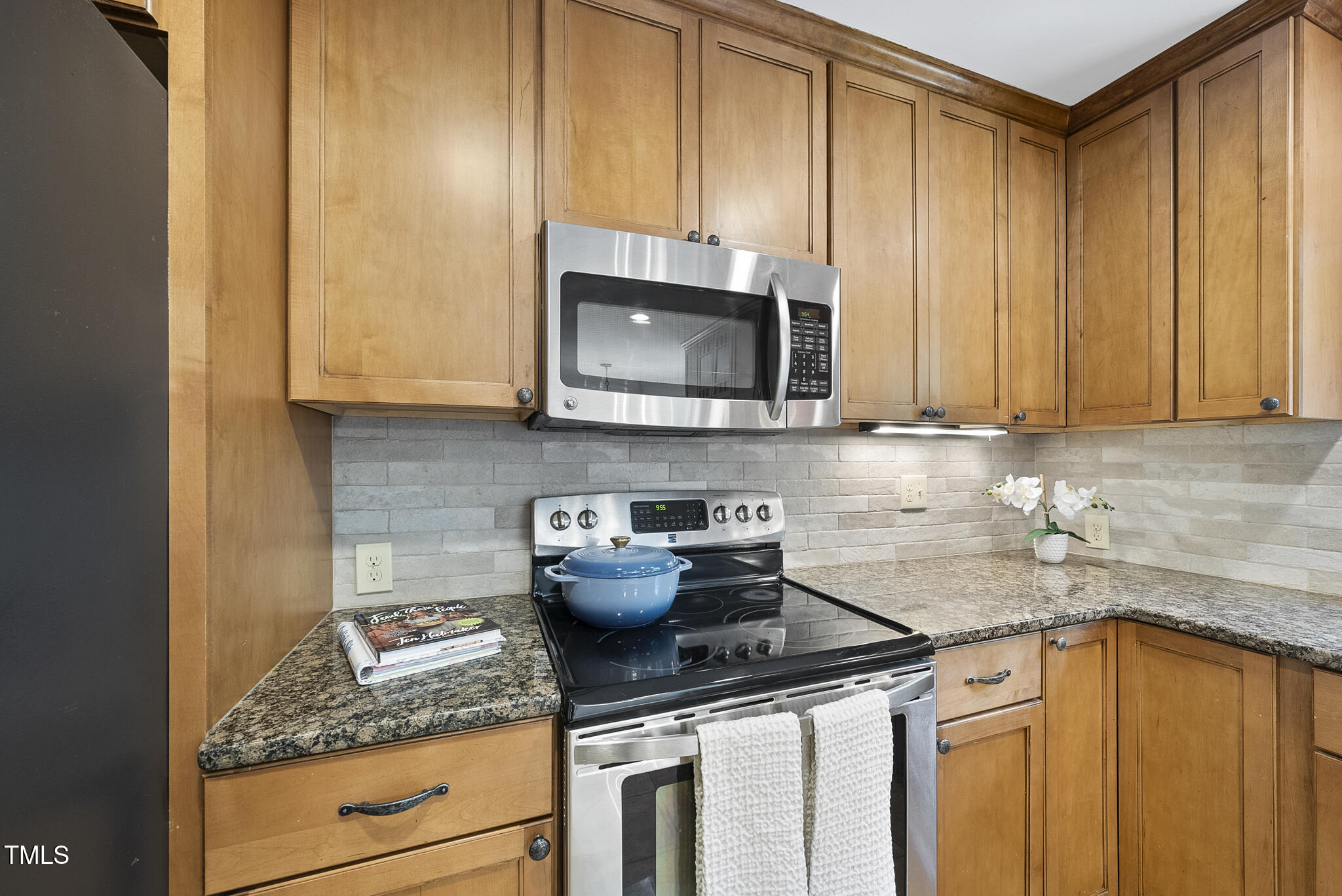 128 Cobblestone Drive