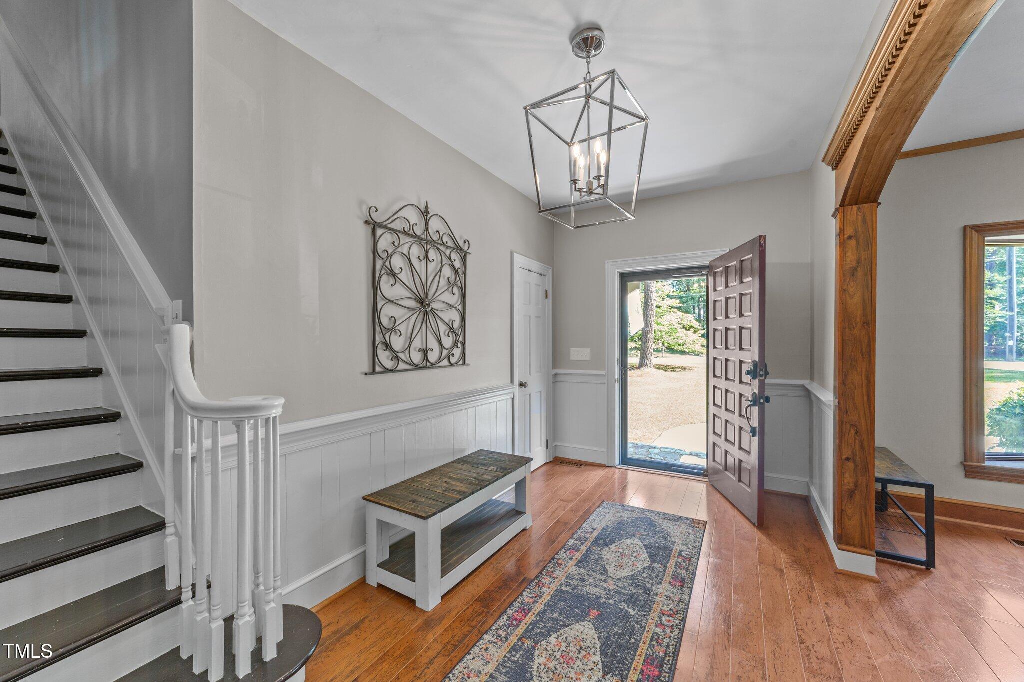 409 W Holding Street