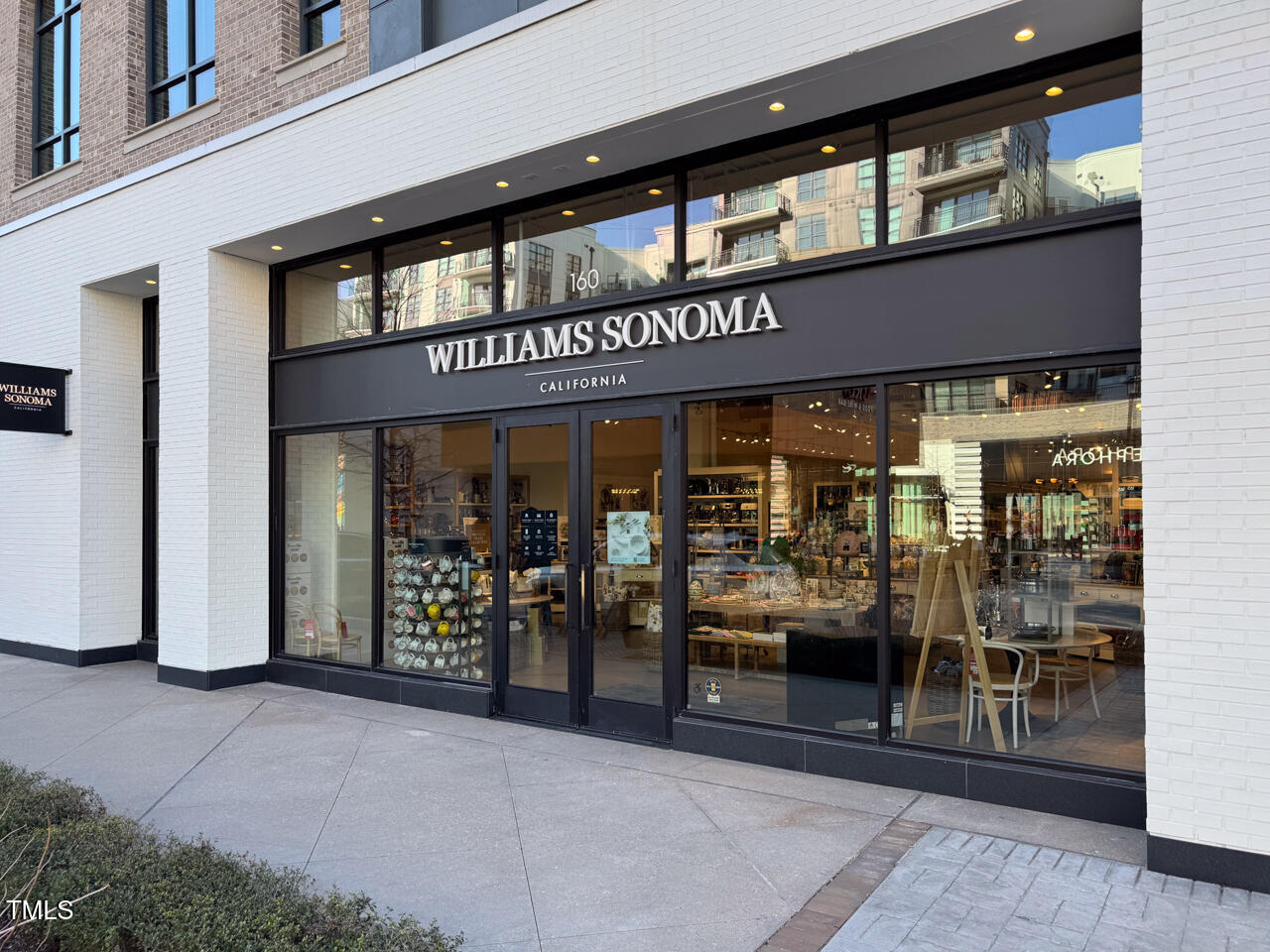 Cary, North Carolina 27513, United States, 5 Bedrooms Bedrooms, ,5 BathroomsBathrooms,Residential,Active,80628