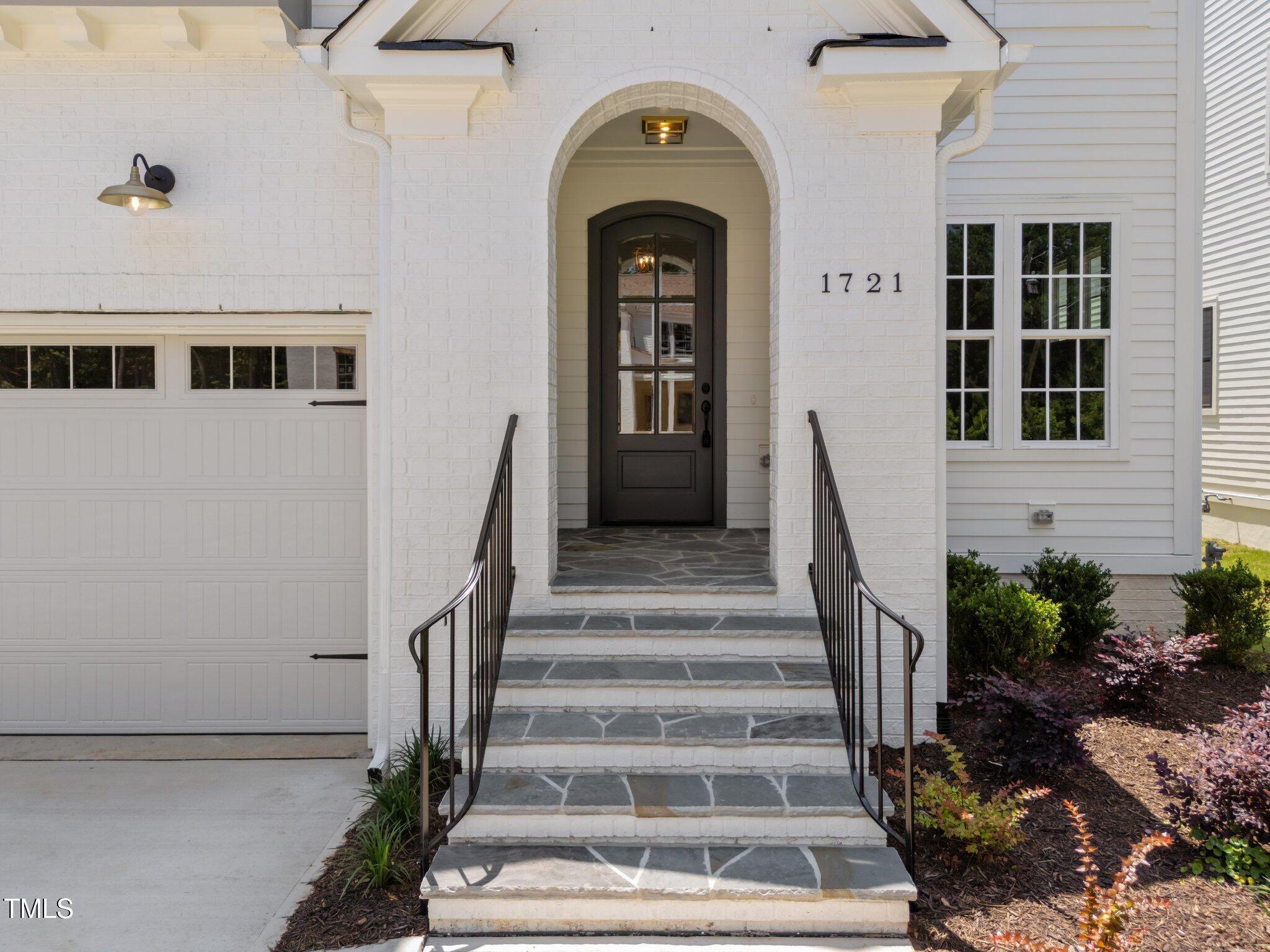 1721 Burnette Garden Path