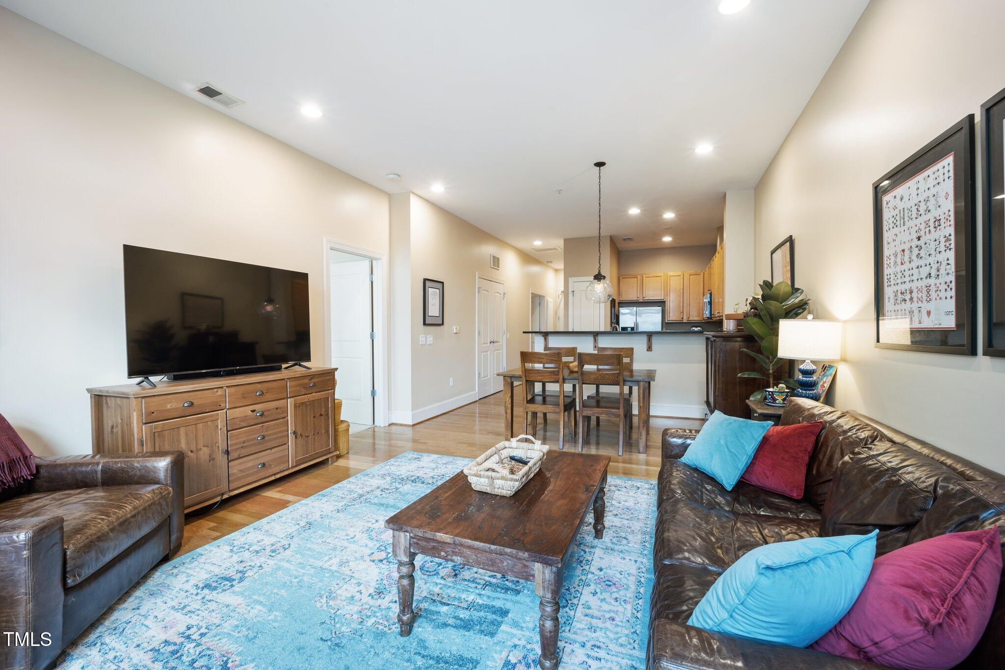 317 W Morgan Street 405