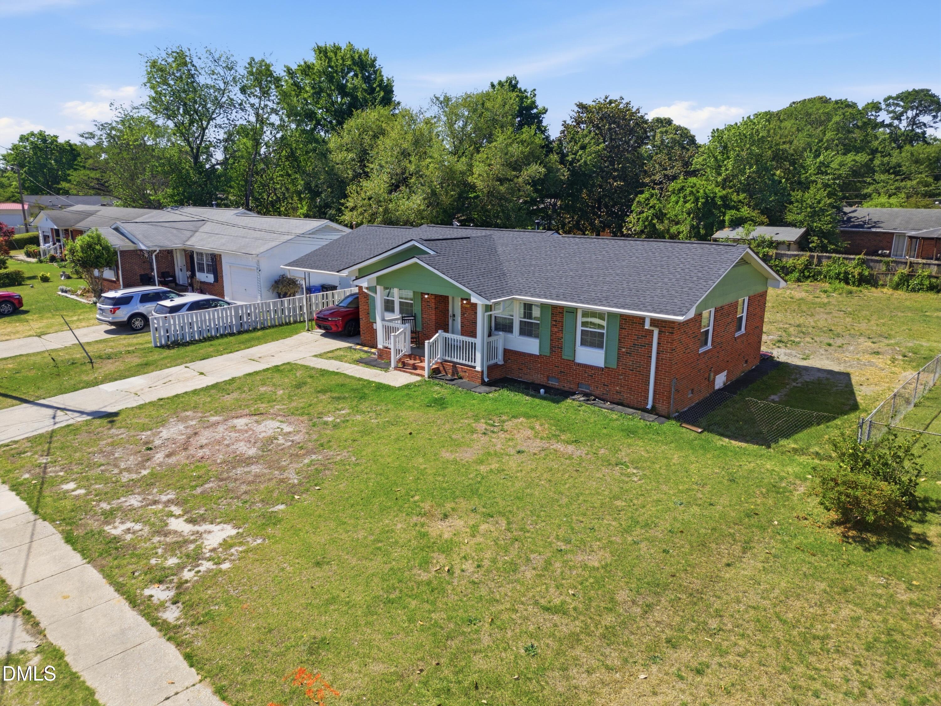 5509 Ramshorn Drive