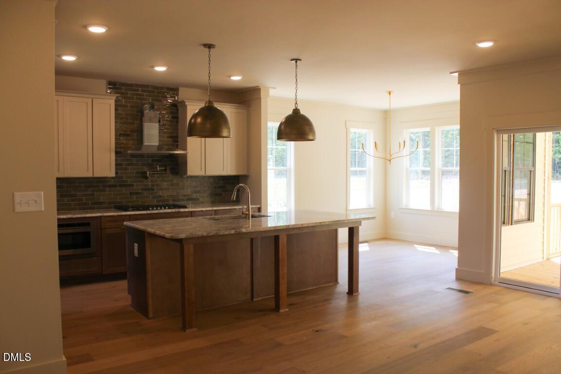40 Stream View Way