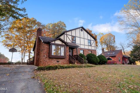 701 N Carr Street Mebane NC 27302