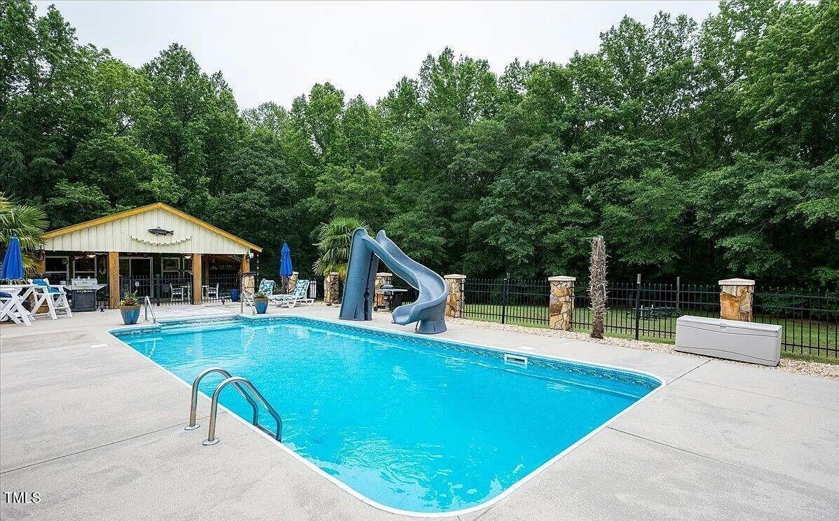 413 Johnson Town Rd Road