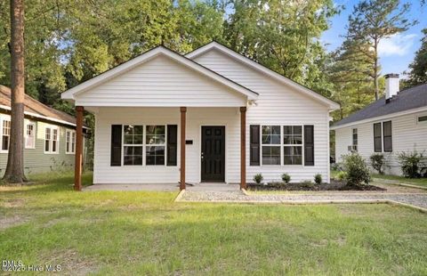 203 Booker Street NW Pikeville NC 27863