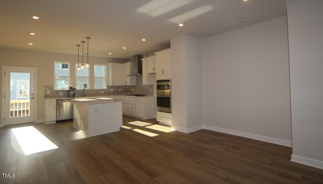 806 Hillfarm Drive