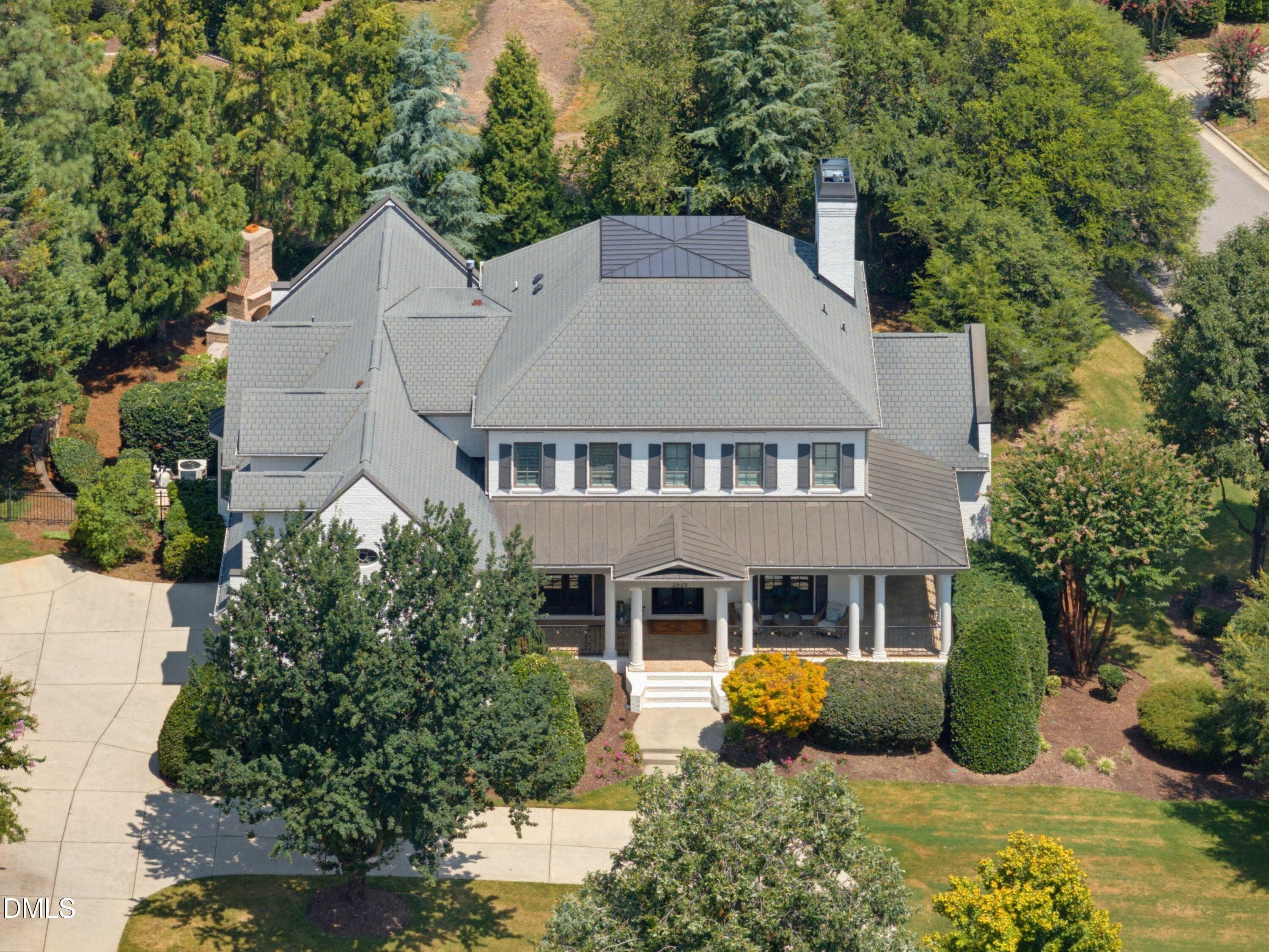 2625 Village Manor Way