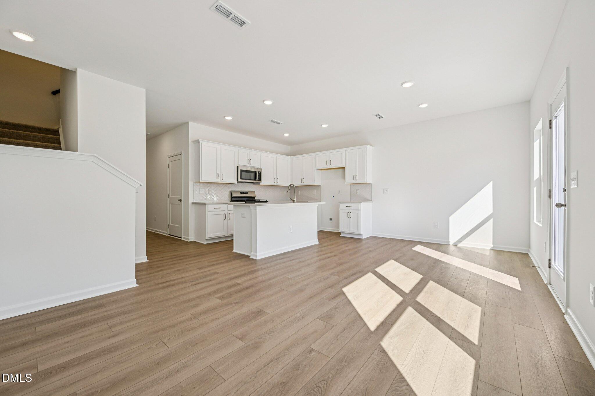 1618 Mirth Court