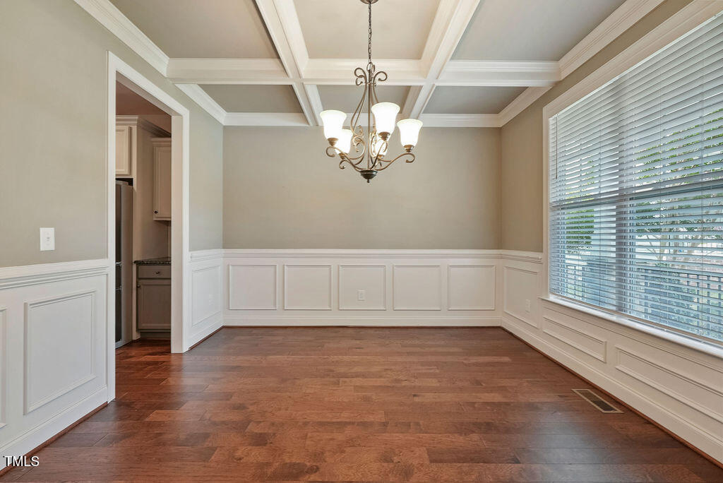 1124 Armsleigh Court
