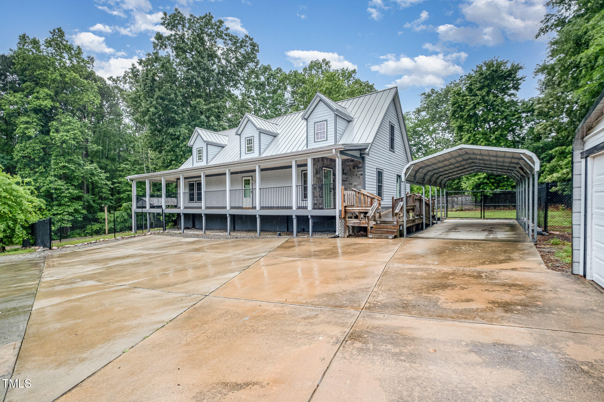 1408 Old Ivey Road