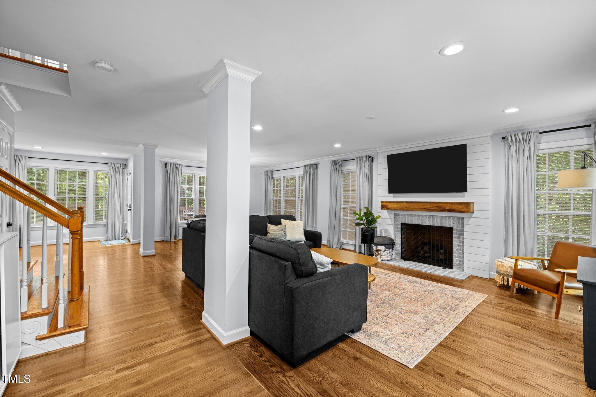 1013 New Chester Court