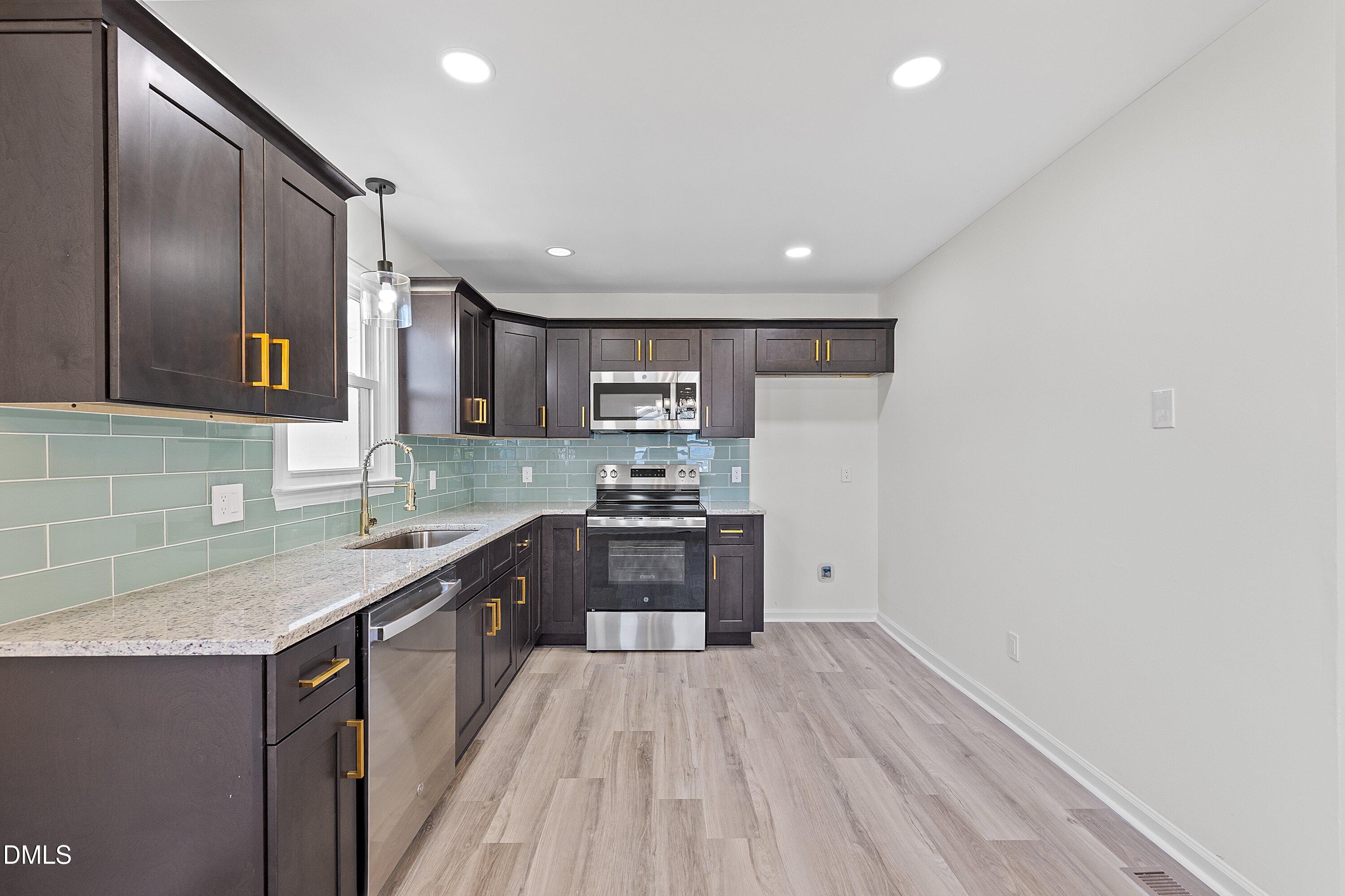 709 S Wakefield Street