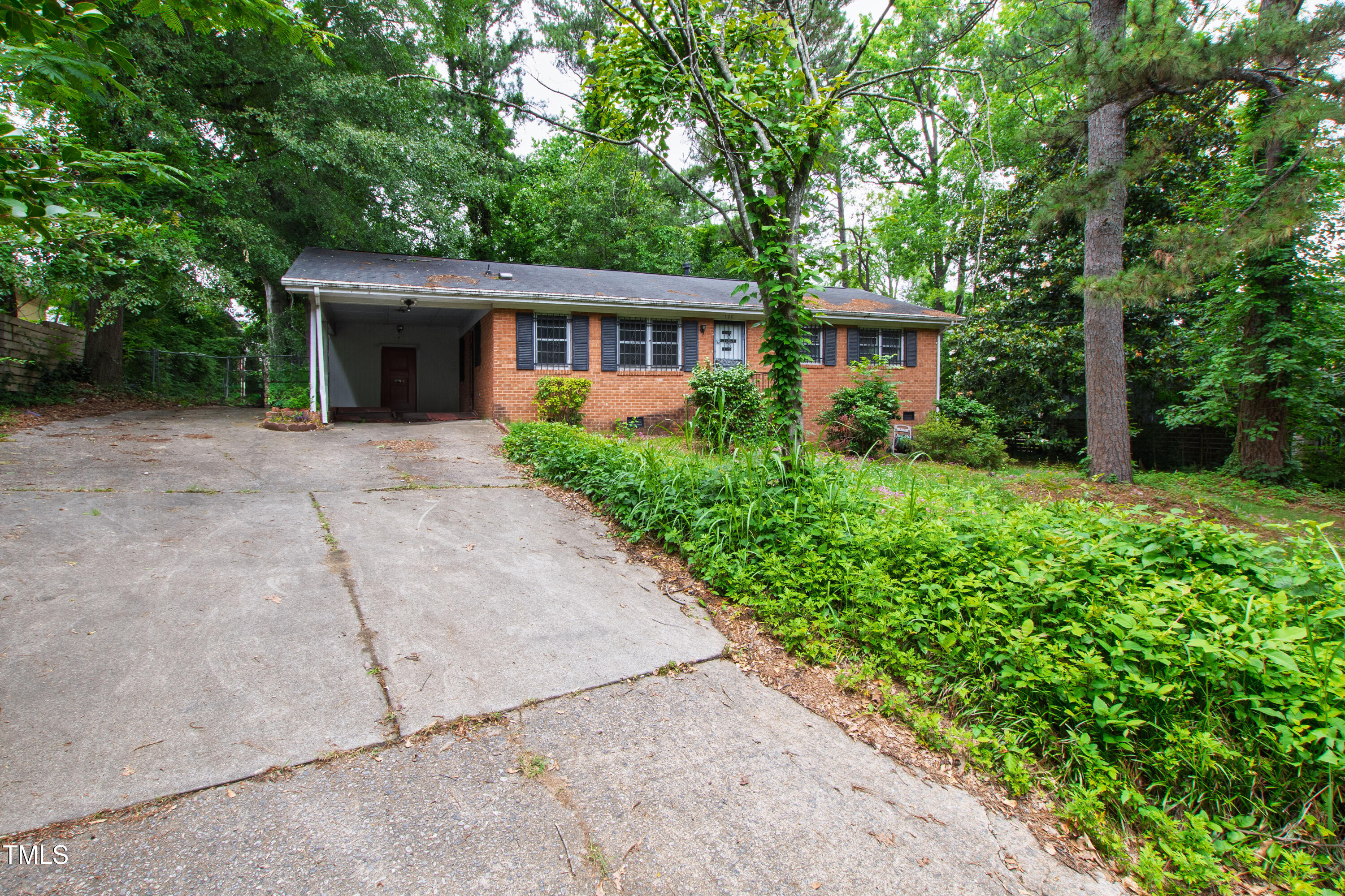 720 Sherrybrook Drive