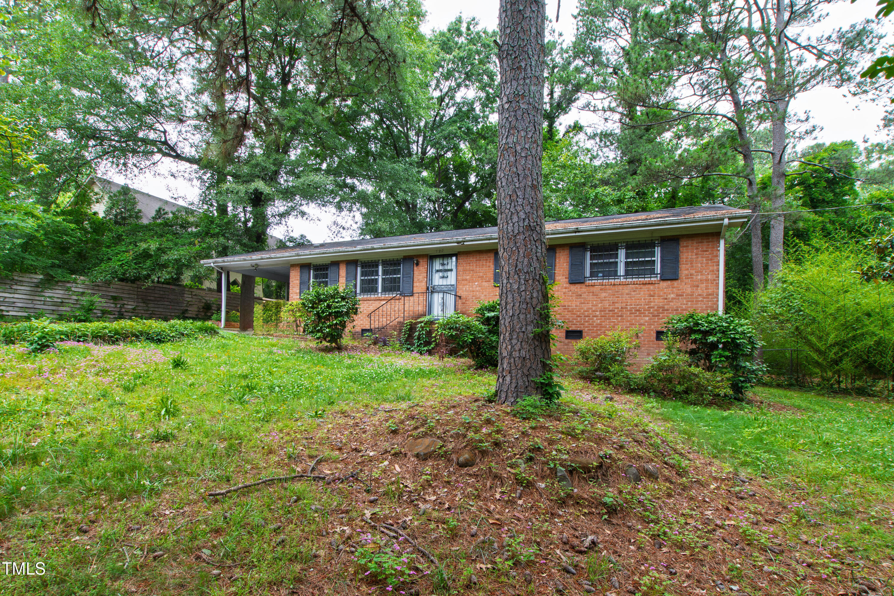 720 Sherrybrook Drive