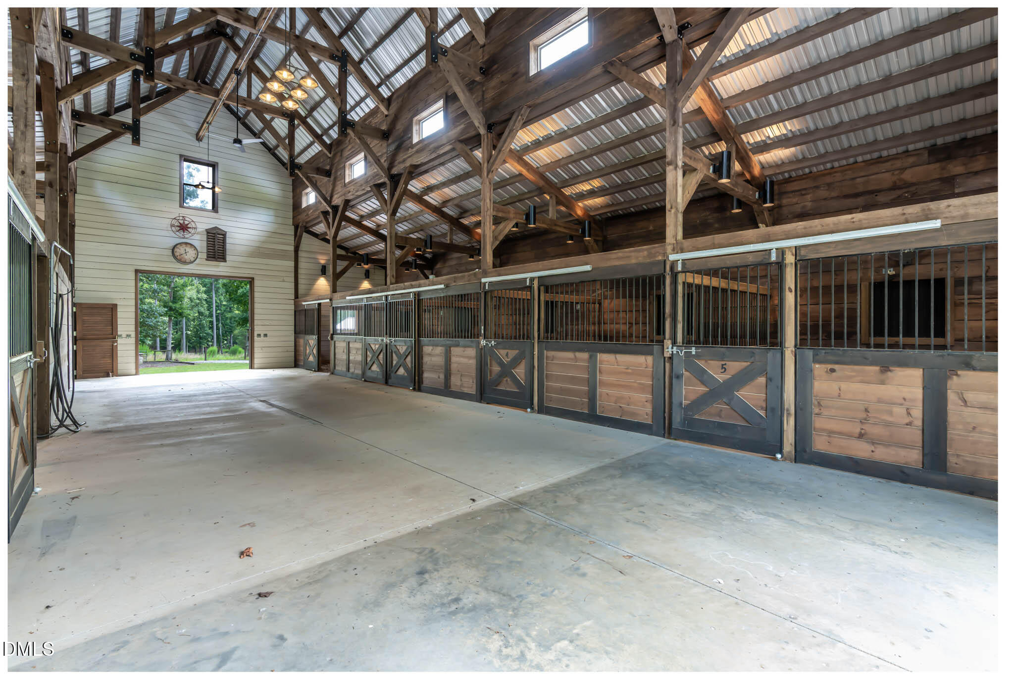Franklinton, North Carolina, 27525, United States, 5 Bedrooms Bedrooms, ,5 BathroomsBathrooms,Residential,Contingent,2045517