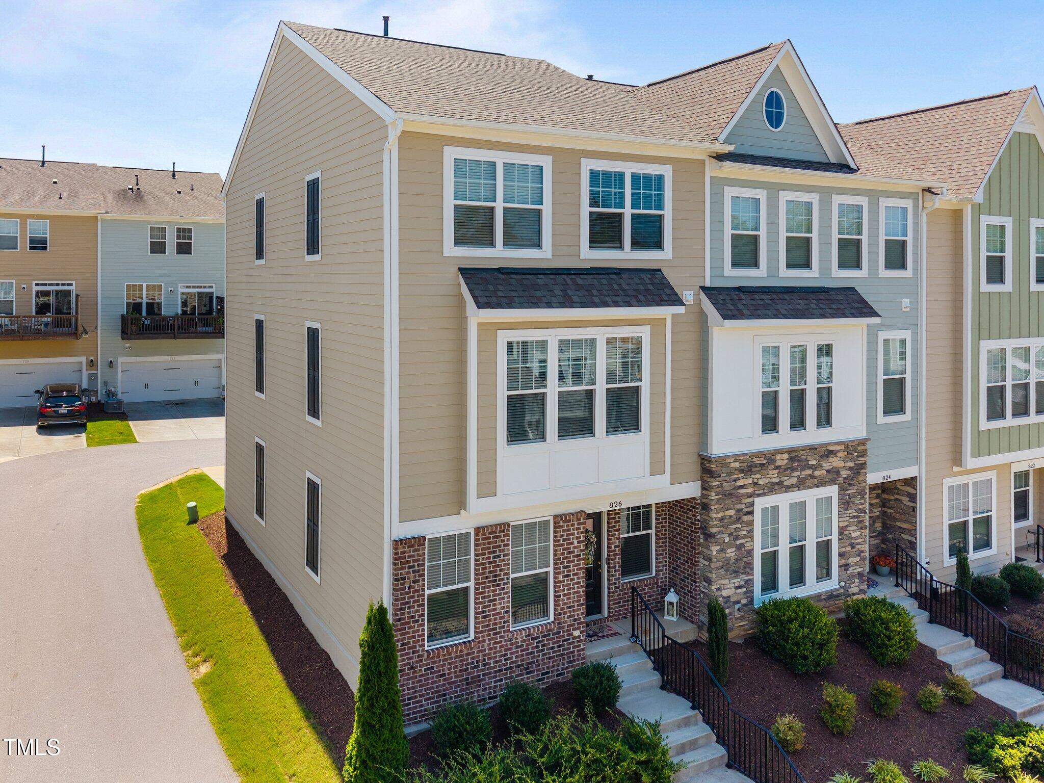 826 Winter Meadow Drive
