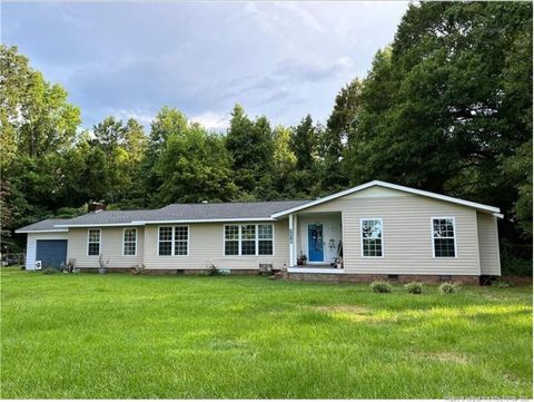 2870 Sunnyside School Road Fayetteville NC 28312