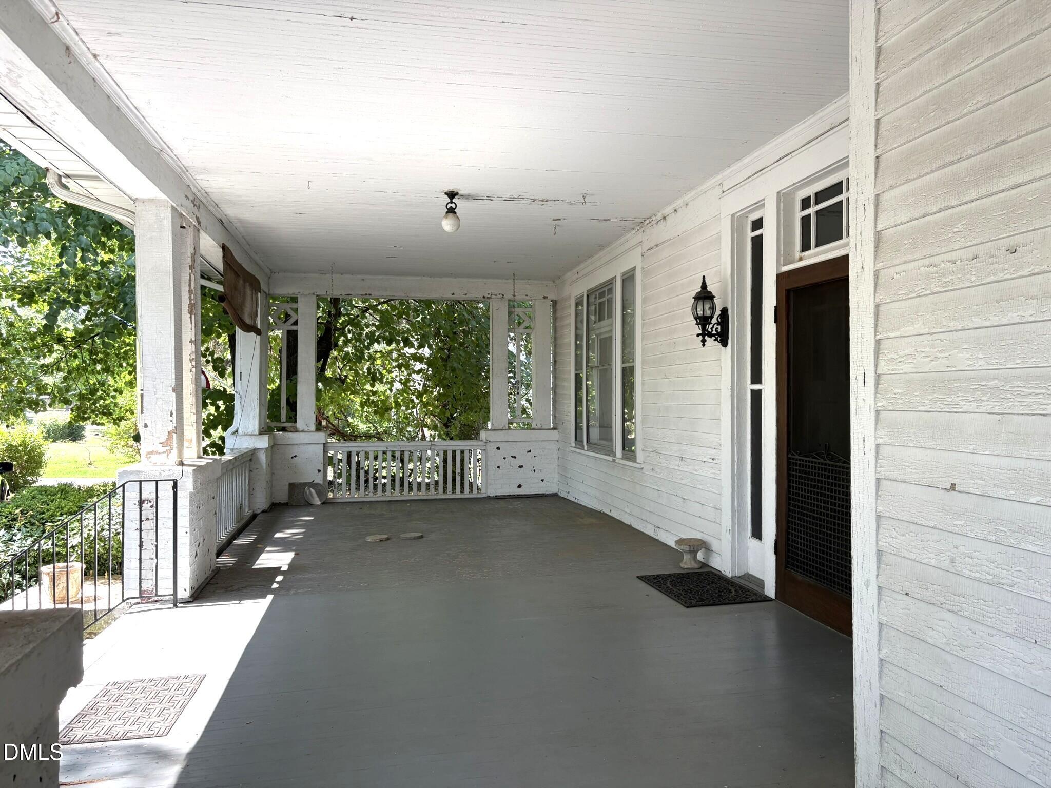 219 S Lamar Street
