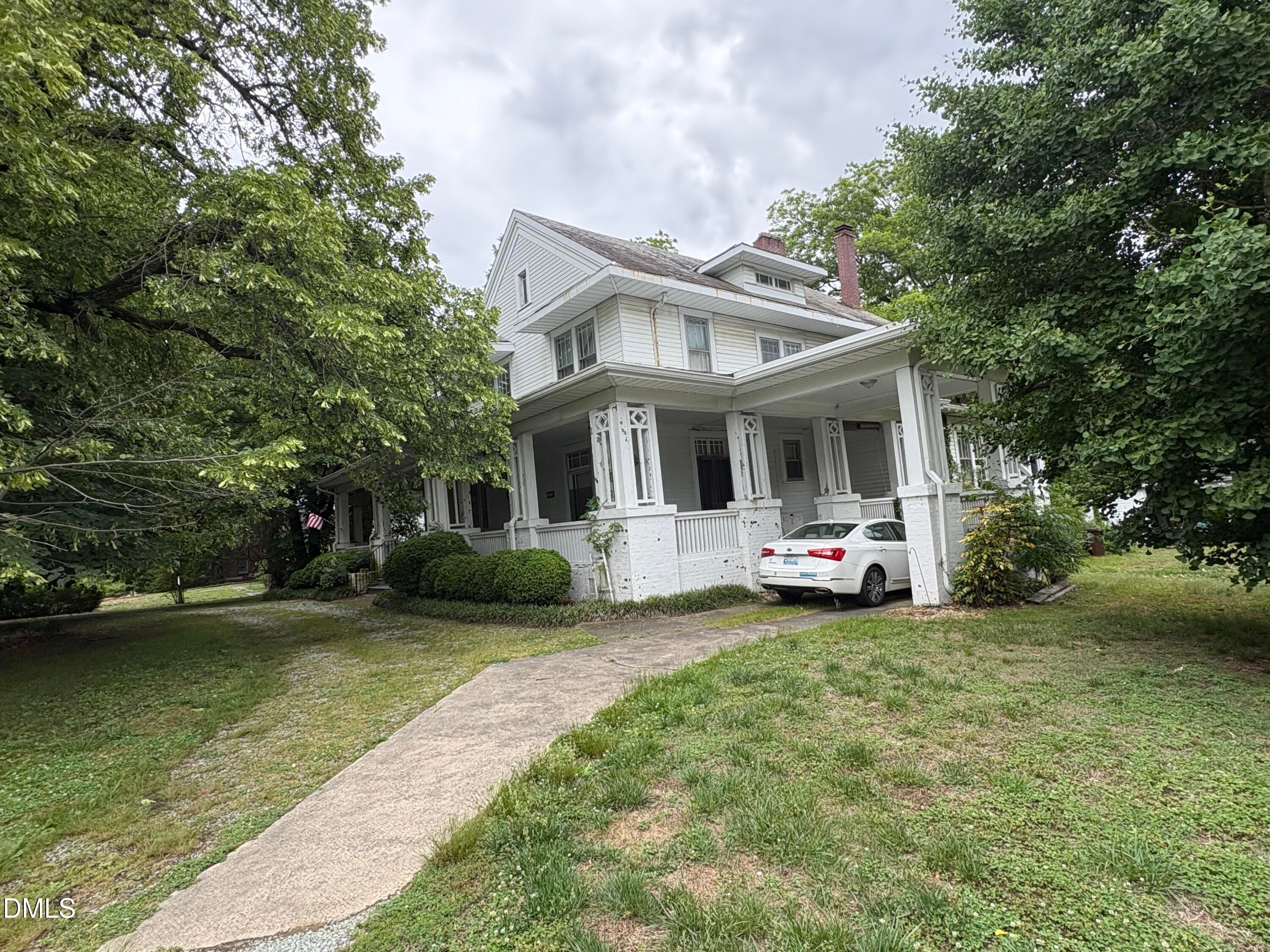 219 S Lamar Street