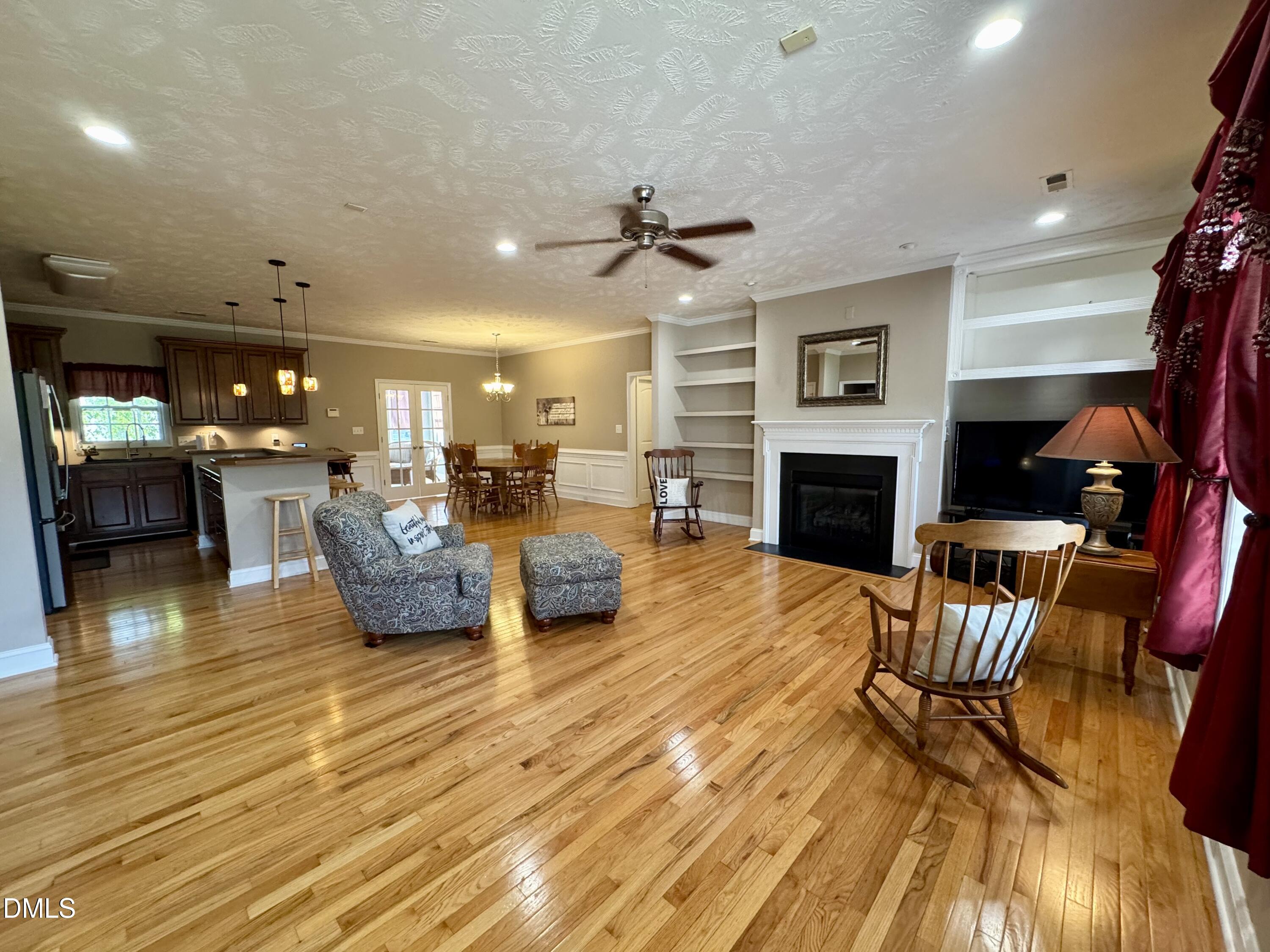 16 Breckenridge Place