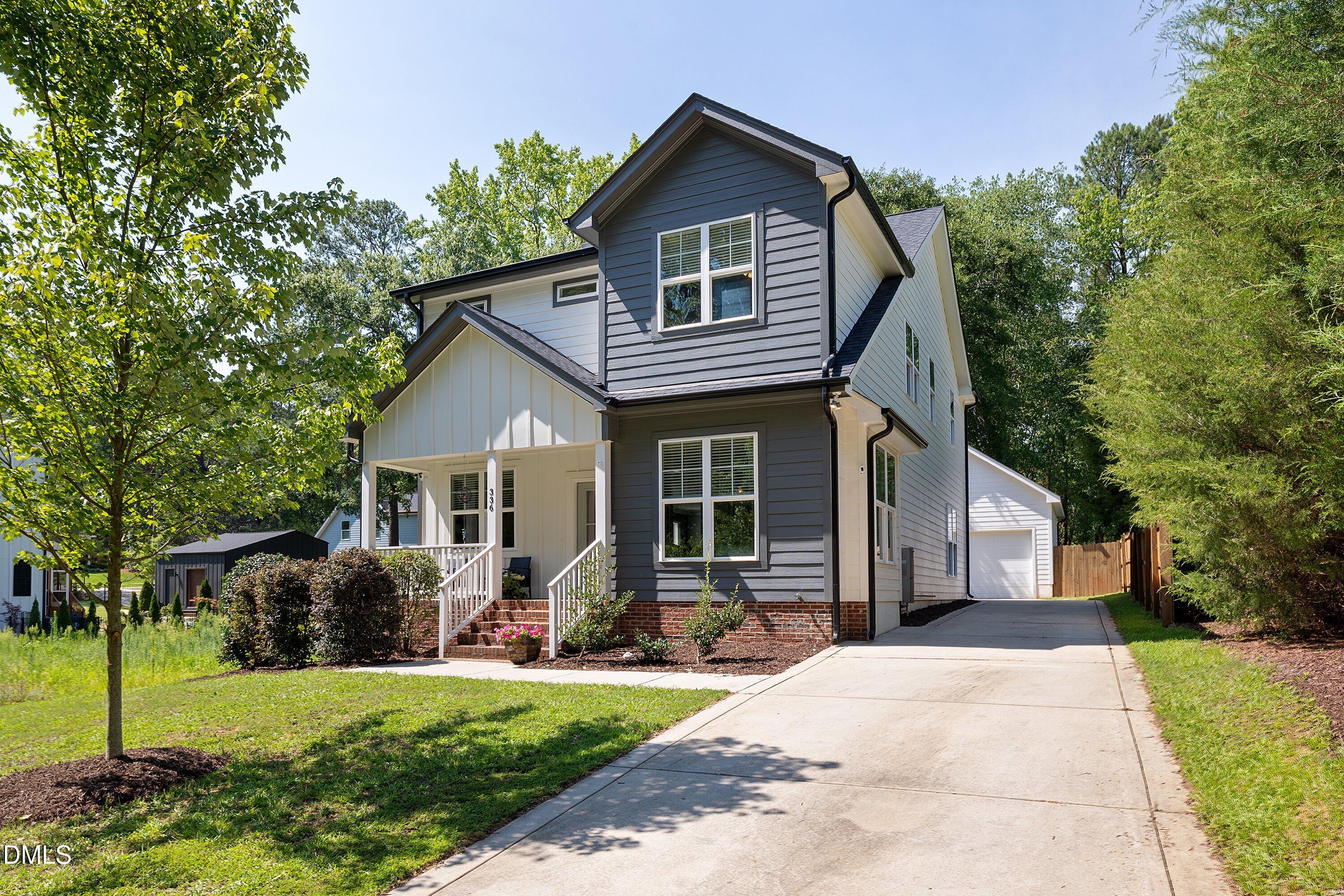 336 W Earp Street