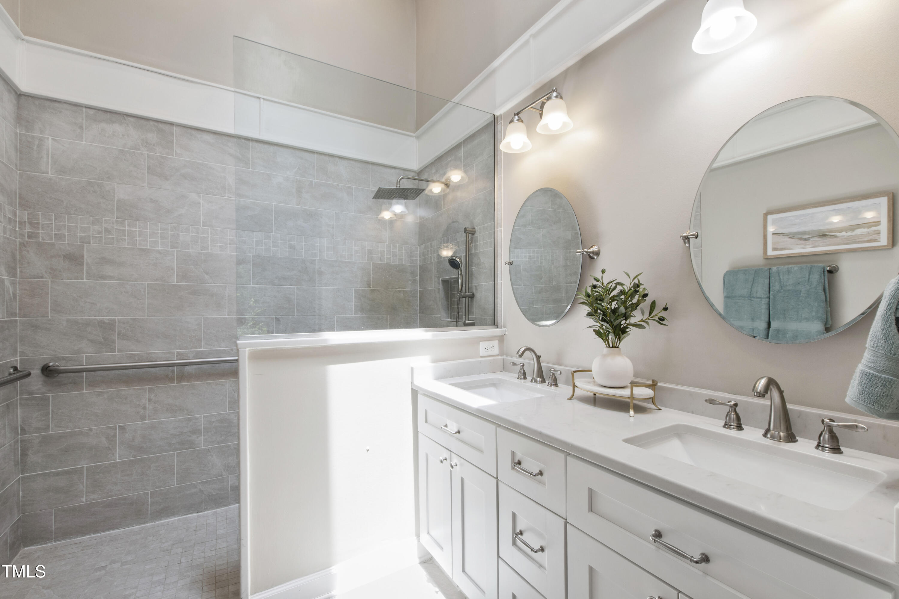 115 Heatherwood Drive