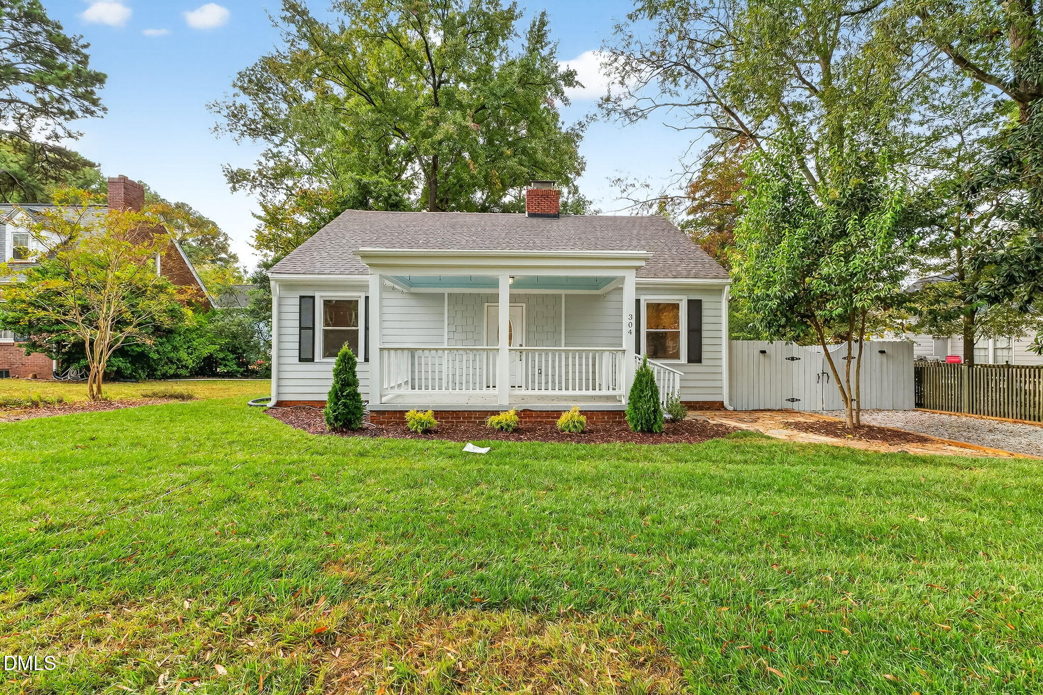 304 E Hammond Street