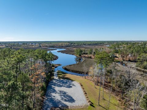 Single Family Residence in Hubert NC 508 Newhan Court 21.jpg