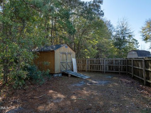 Single Family Residence in Hubert NC 508 Newhan Court 9.jpg