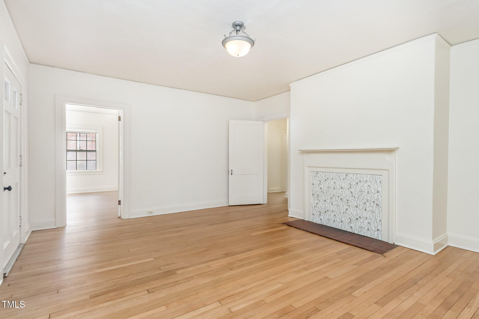 2012 Englewood Avenue