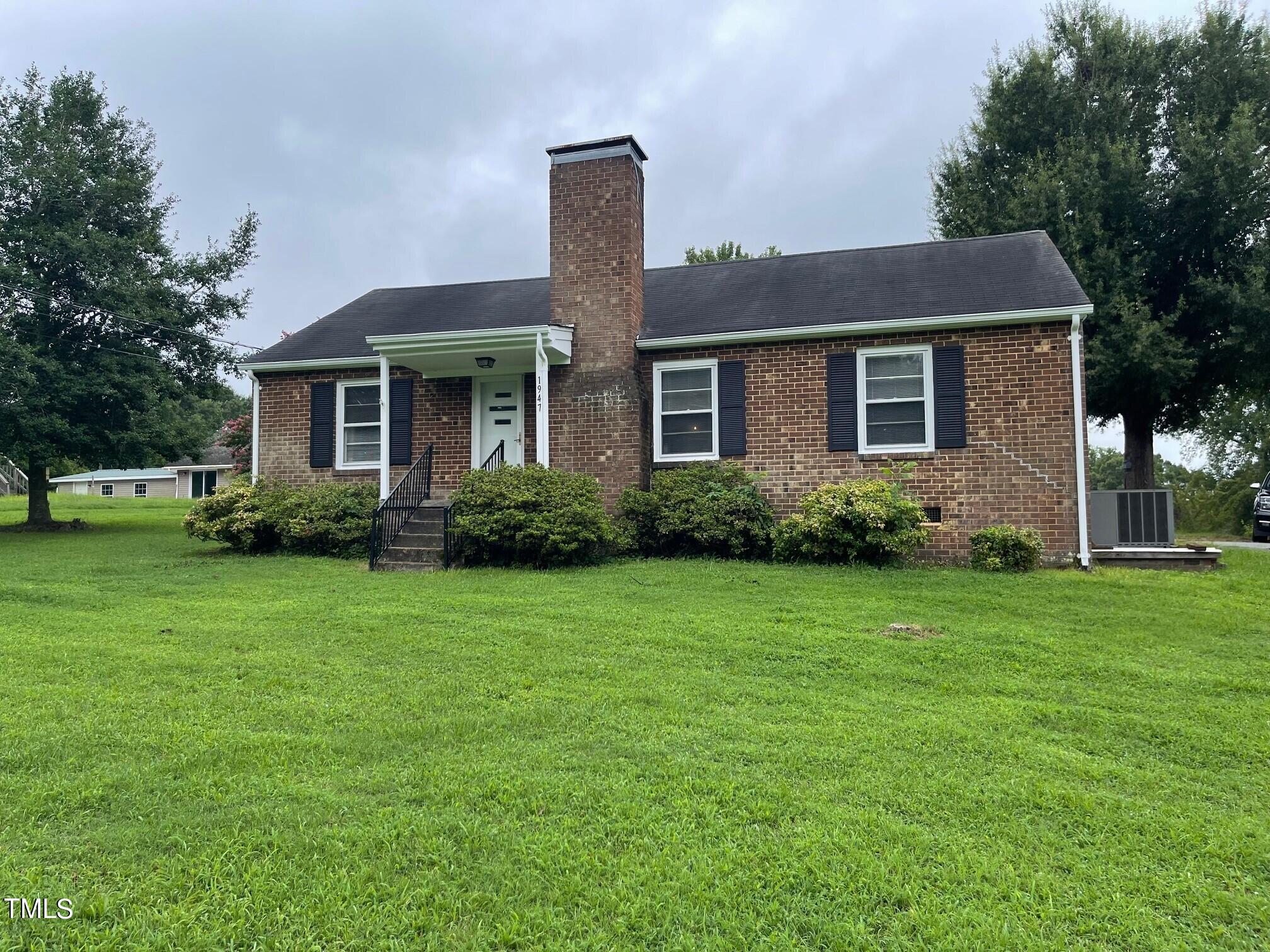 View Burlington, NC 27217 house