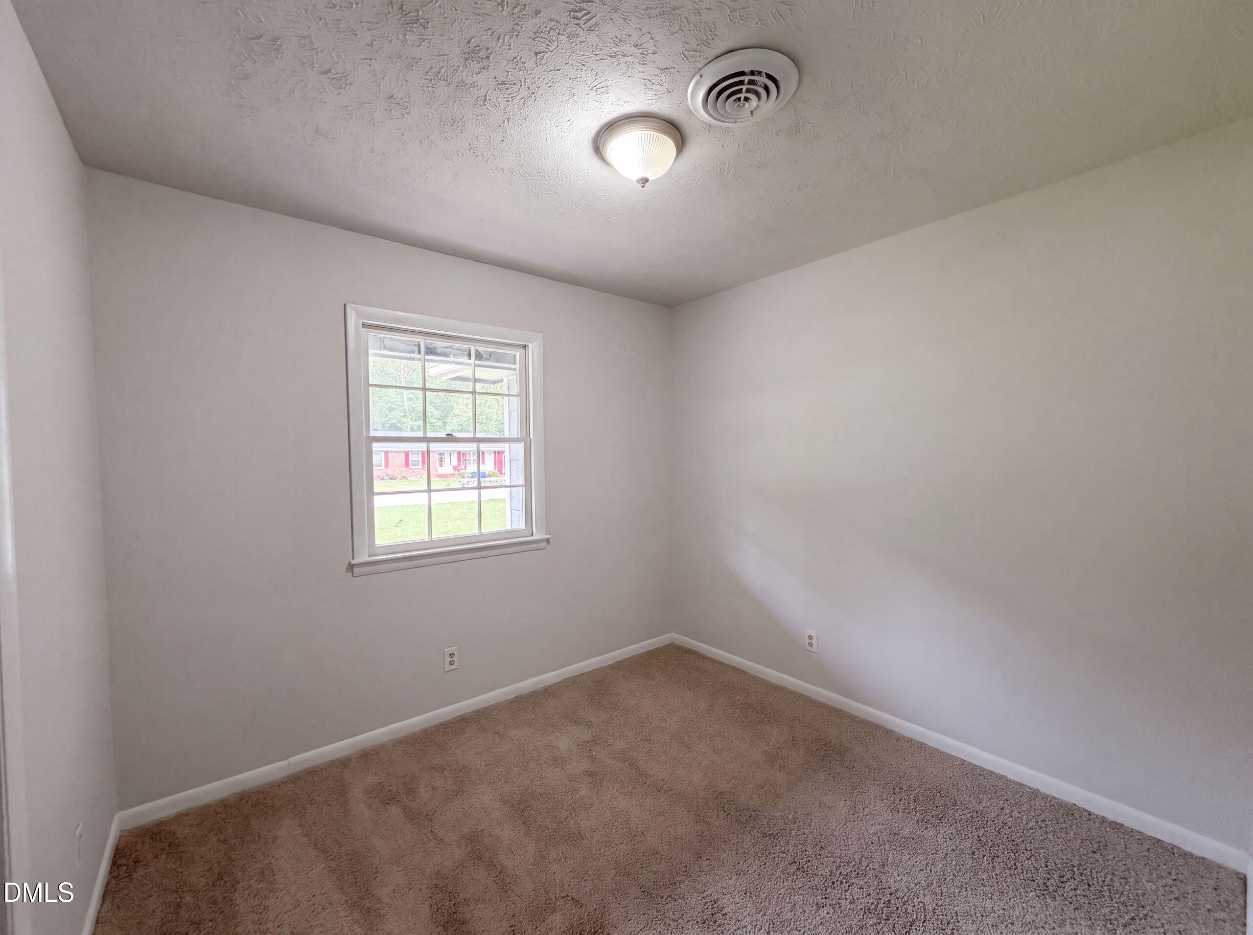 6616 Amanda Circle