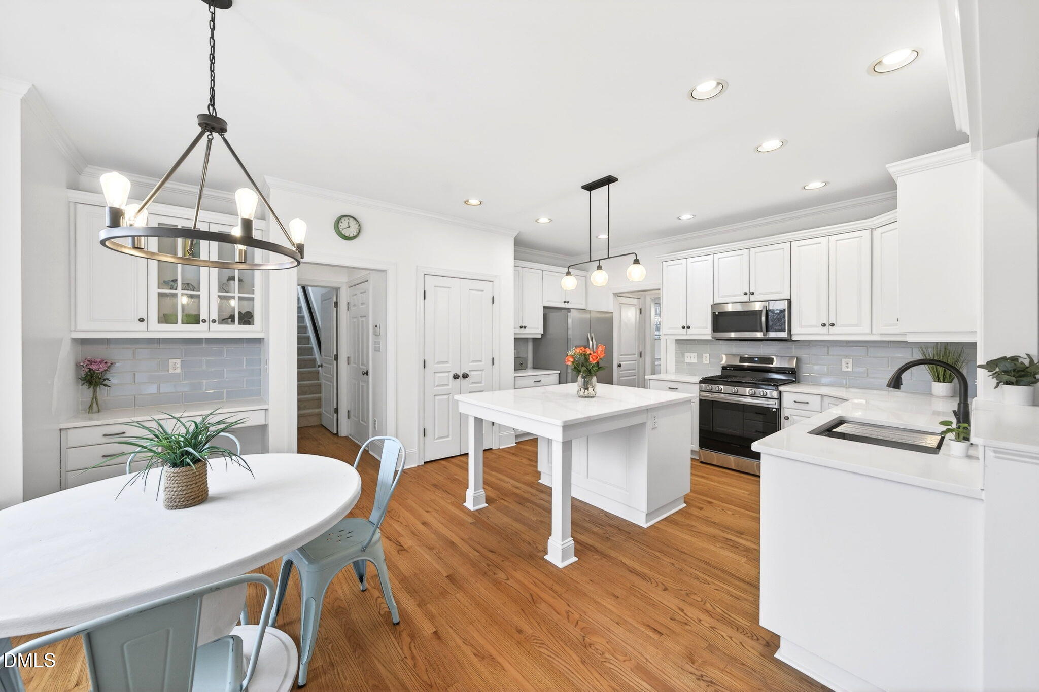 2013 Stoneyridge Drive