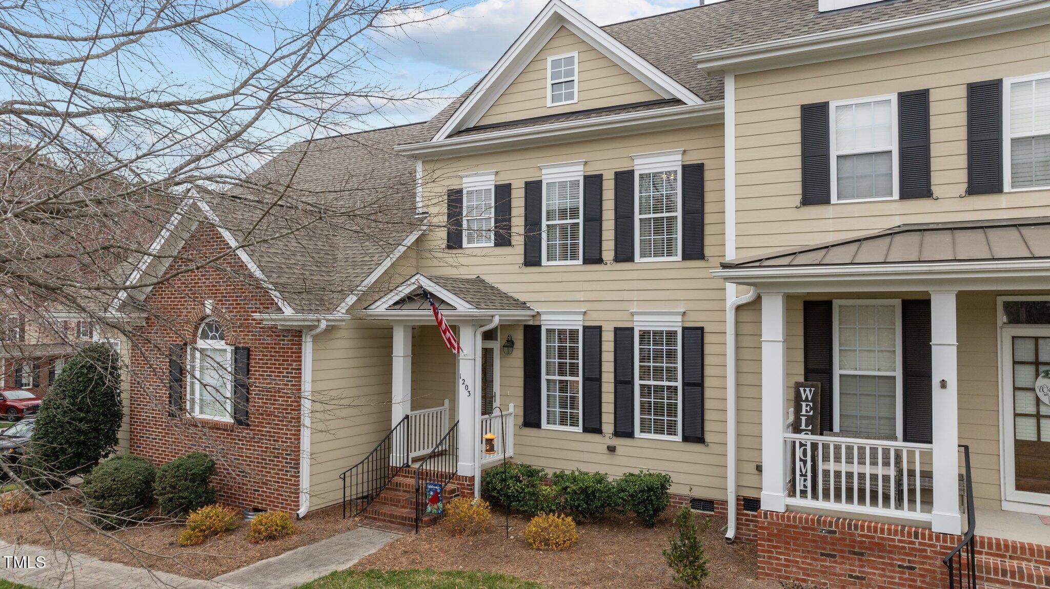 1203 Fairview Club Drive