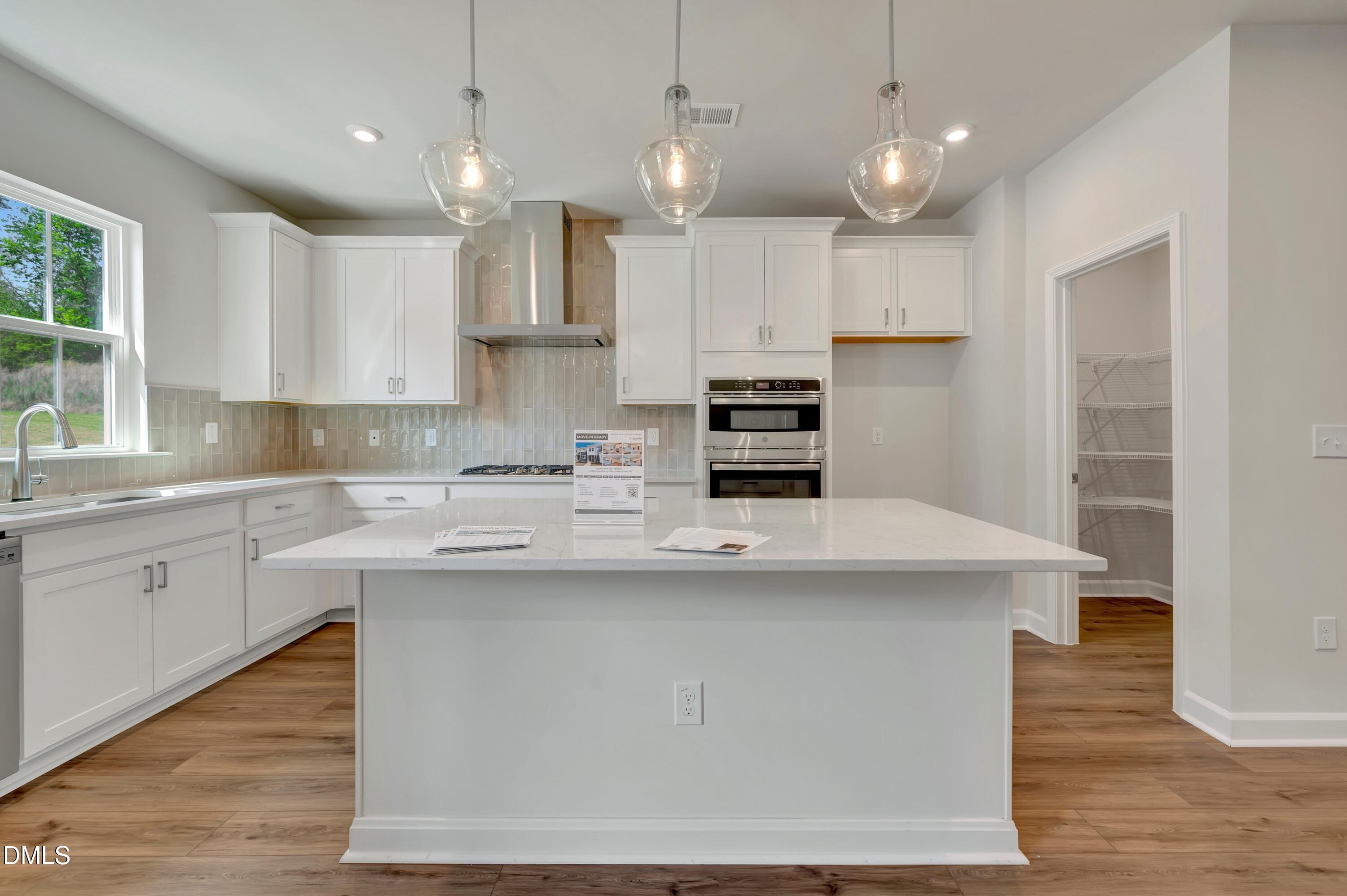 608 Brackenberry Alley