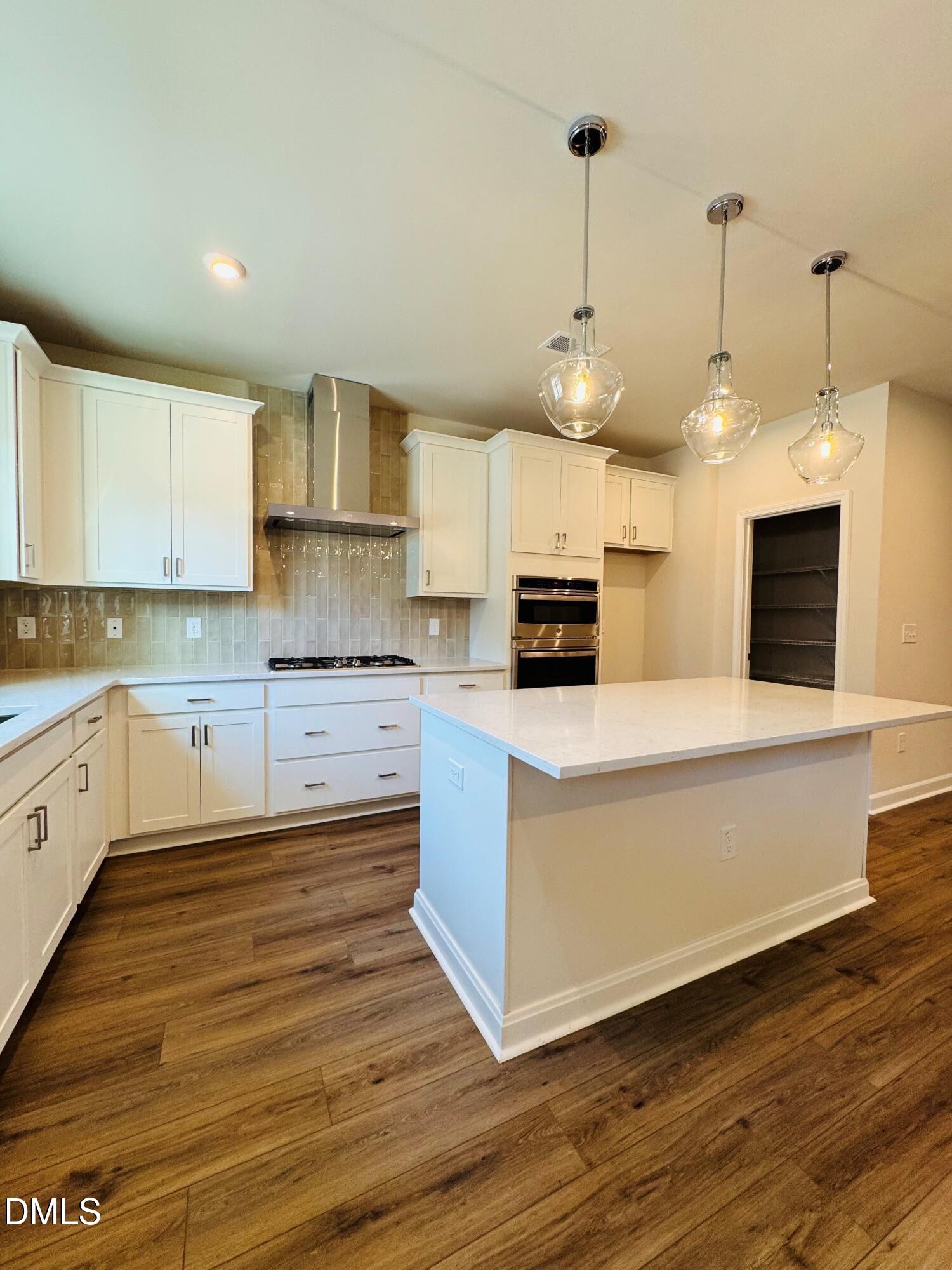 608 Brackenberry Alley