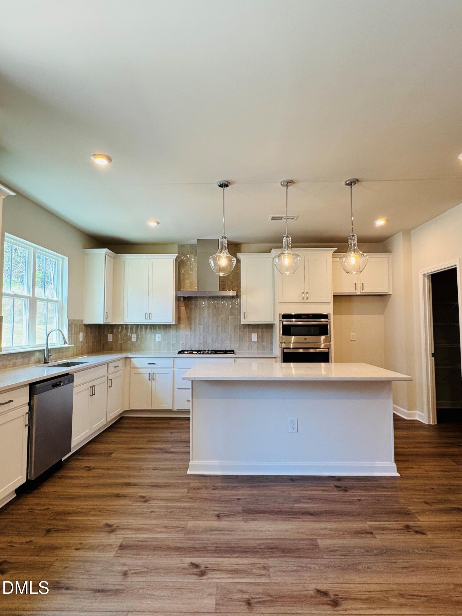 608 Brackenberry Alley